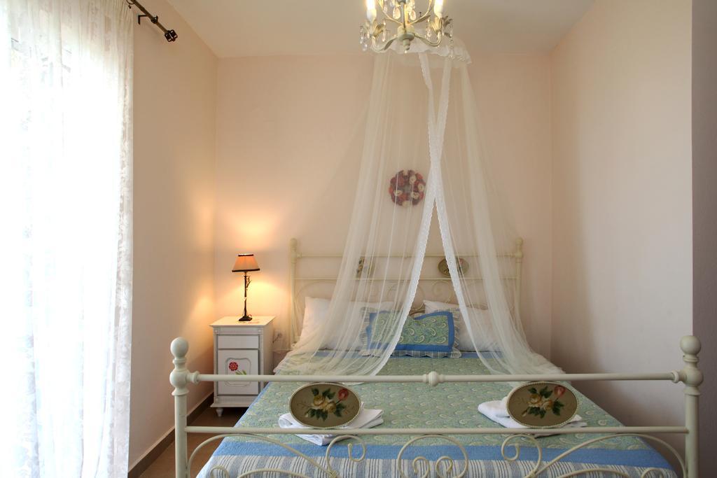 Orizzonte Apartments Lefkada Apolpaina ภายนอก รูปภาพ