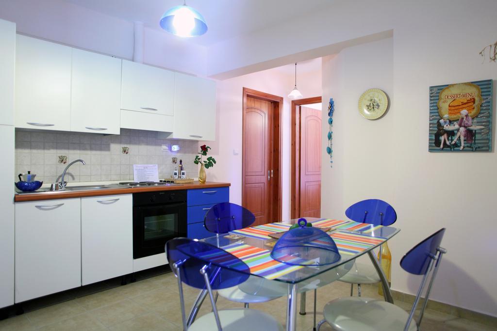 Orizzonte Apartments Lefkada Apolpaina ภายนอก รูปภาพ