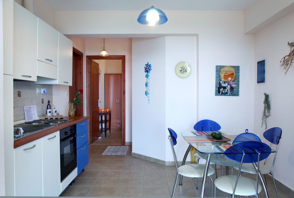 Orizzonte Apartments Lefkada Apolpaina ภายนอก รูปภาพ