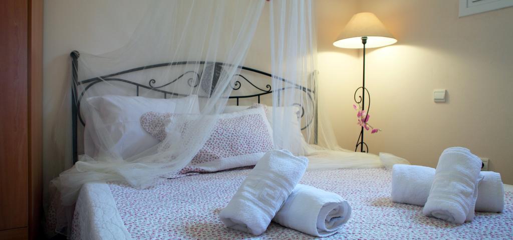 Orizzonte Apartments Lefkada Apolpaina ภายนอก รูปภาพ